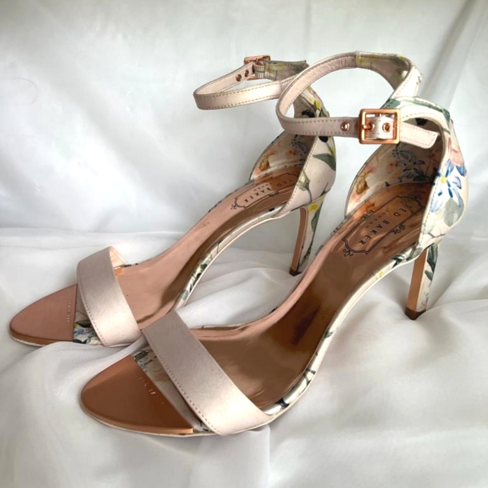 Ted Baker Ulanii straight heeled sandals
